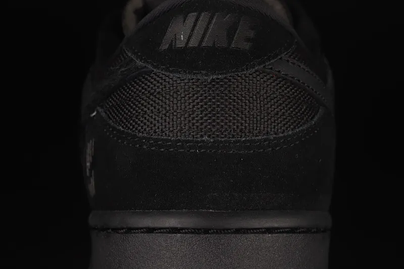 All Categories Nk SB Dunk Series Nk SB Dunk Low Low-top sneakers Pure original version UNDFEATED x Nk Dunk Low Black Soul color dunk series low-top casual sports skateboard shoes DO9329-001